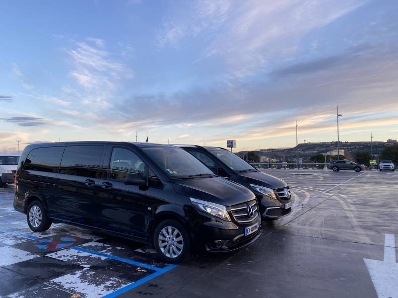 Navette aéroport gare de Nice en VTC